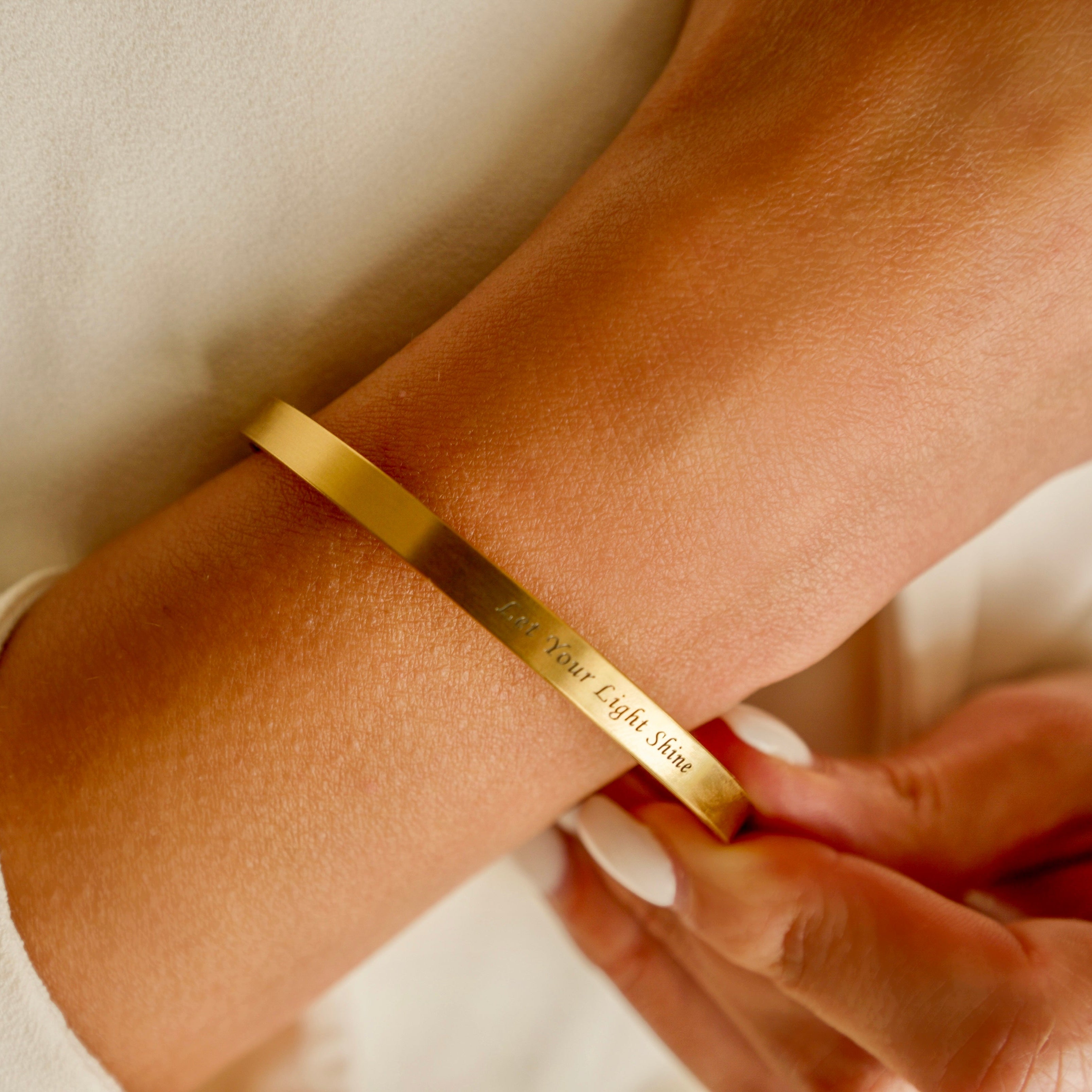 Personalized Titanium Steel Cuff Bracelet – Custom Engraved