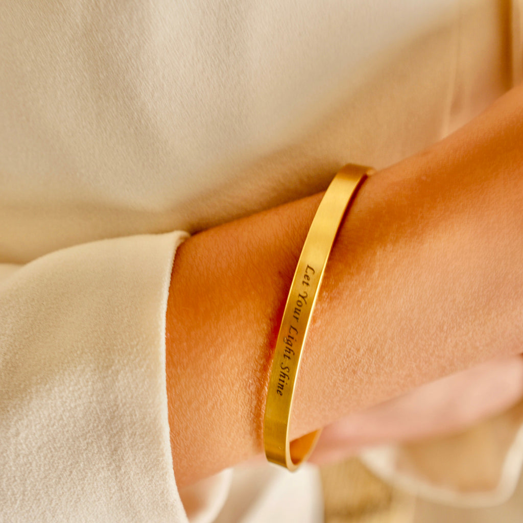 Personalized Titanium Steel Cuff Bracelet – Custom Engraved
